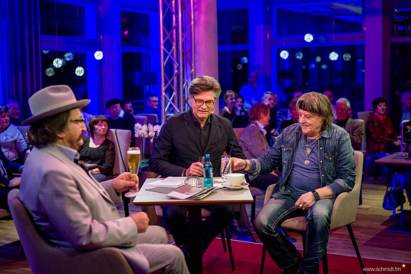 Balkongespräche im Luisenhof