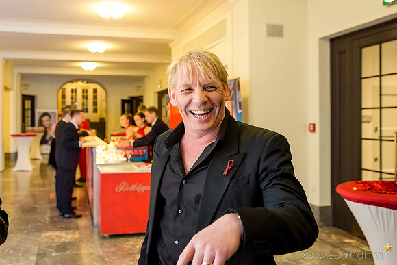 9. HOPE-Gala 2014